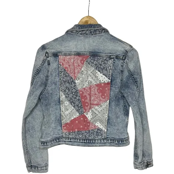 NWT Free People x Driftwood Trucker Bandana Insert Denim Jacket xs - Picture 5 of 12